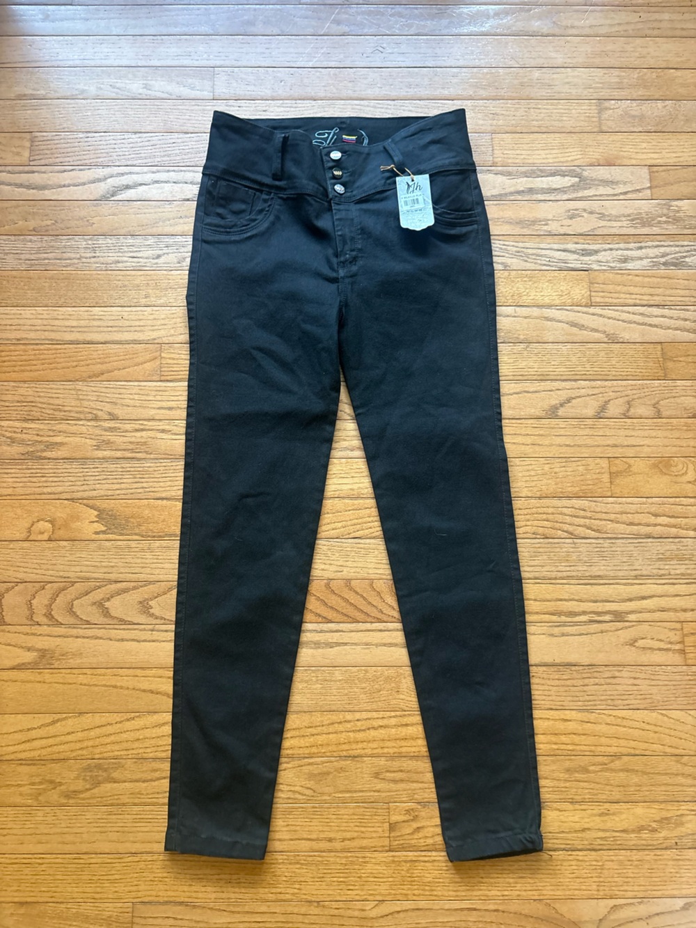 NWT High-Rise Black Women’s Skinny Jeans